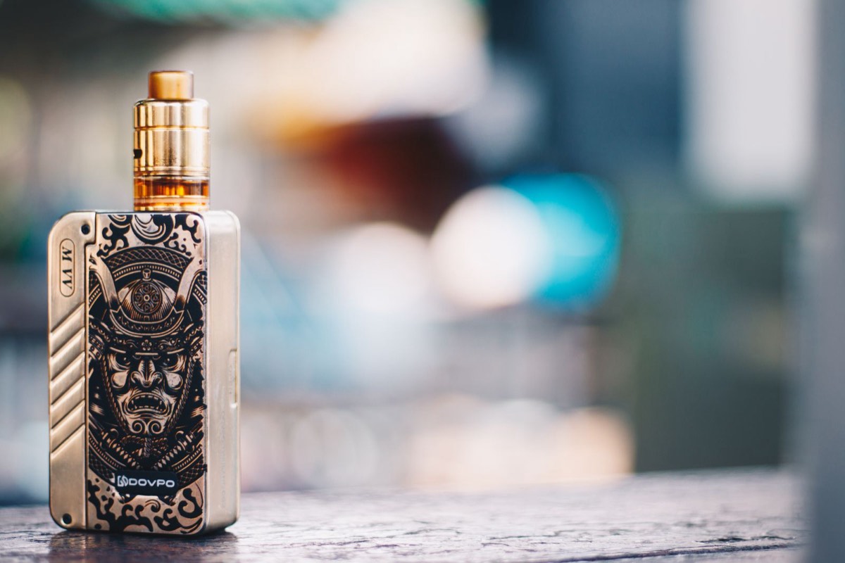 A premium vape device on display at Buy Low Vapes